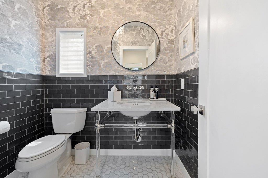 2116 Clifton St, Austin, TX 78704