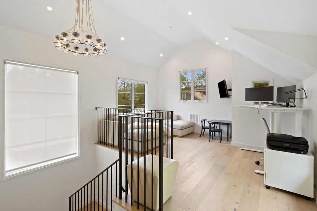 2116 Clifton St, Austin, TX 78704