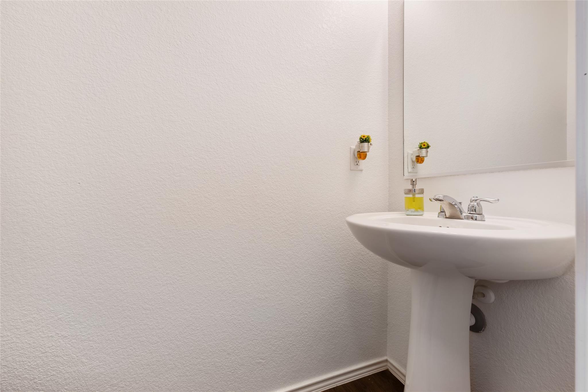 524 Circle Way # 12F, Jarrell, TX 76537