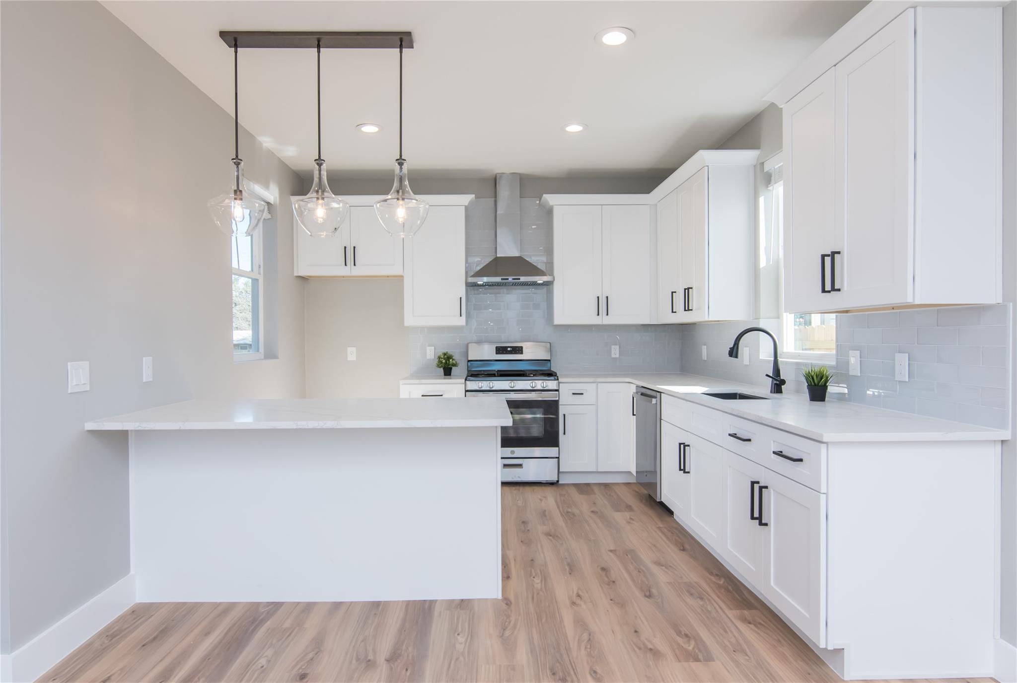 8006 Gault St # 2, Austin, TX 78757