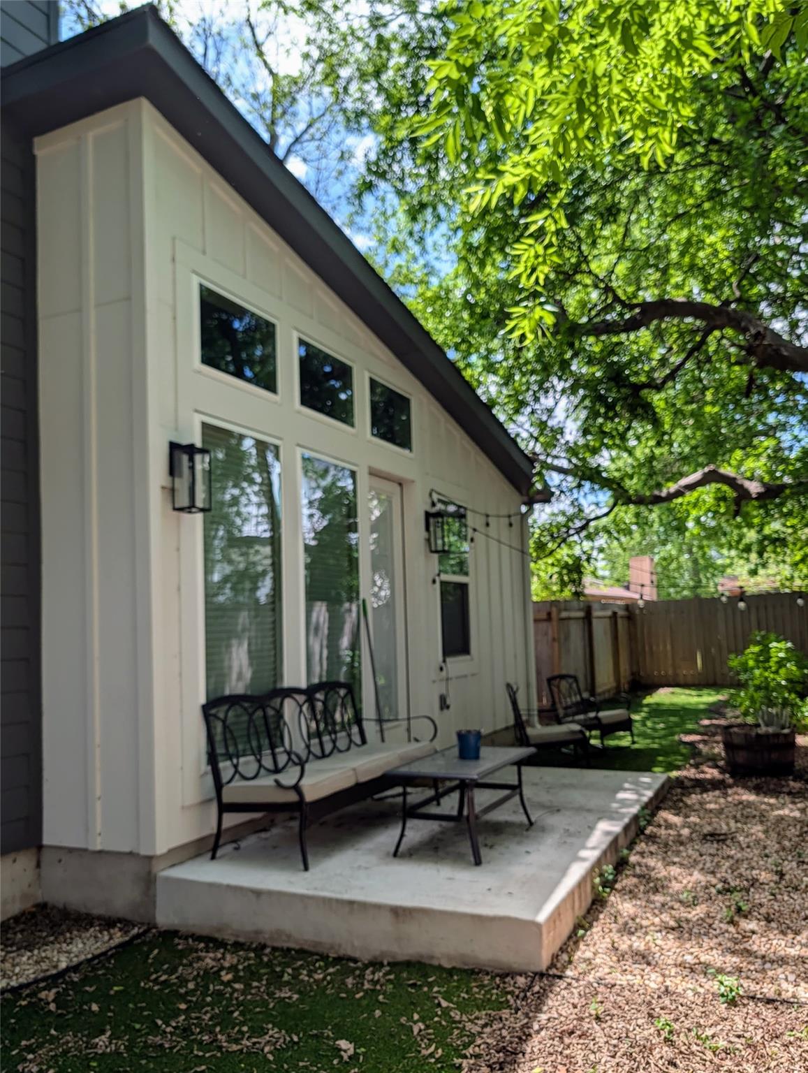 8006 Gault St # 2, Austin, TX 78757