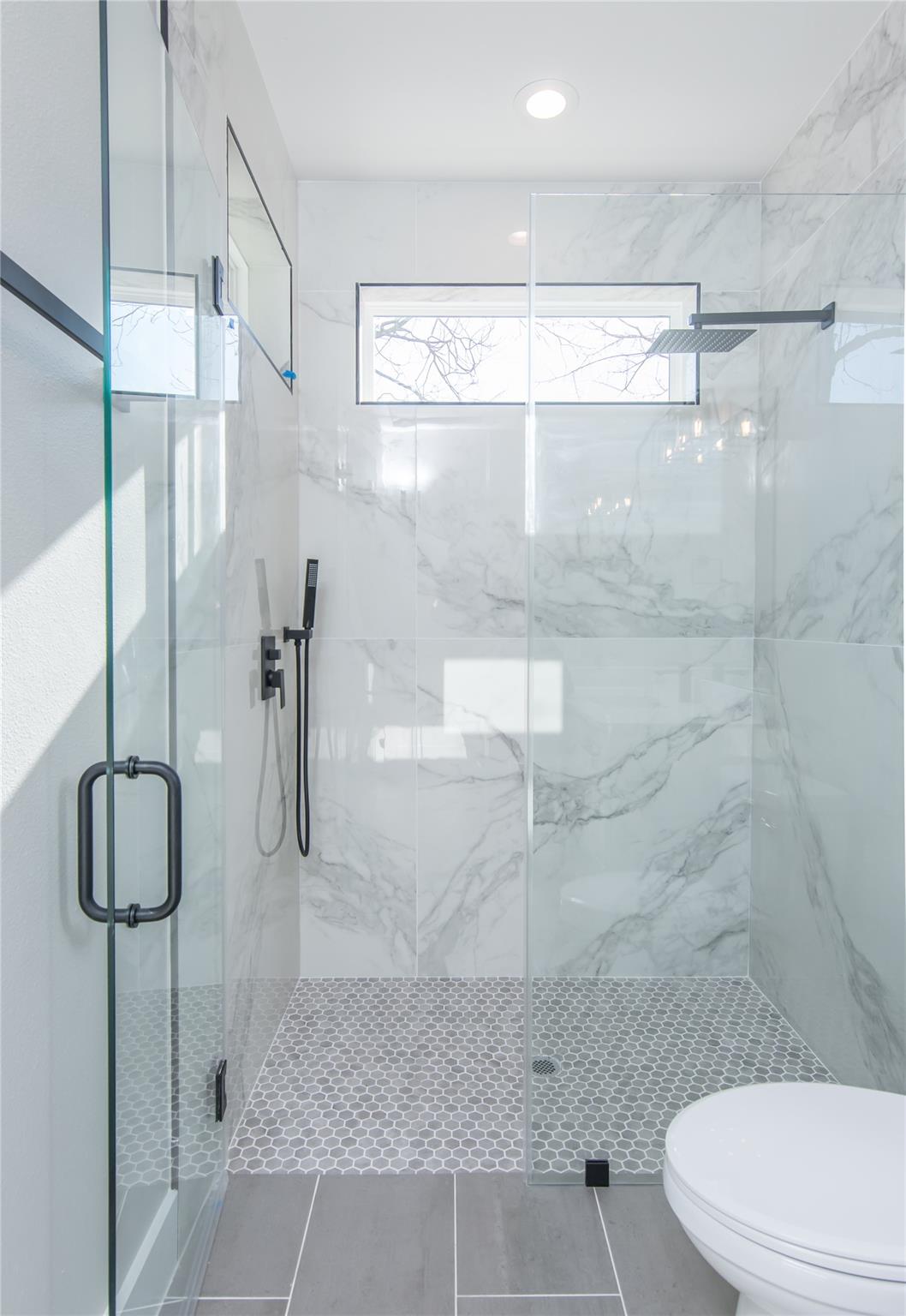 8006 Gault St # 2, Austin, TX 78757