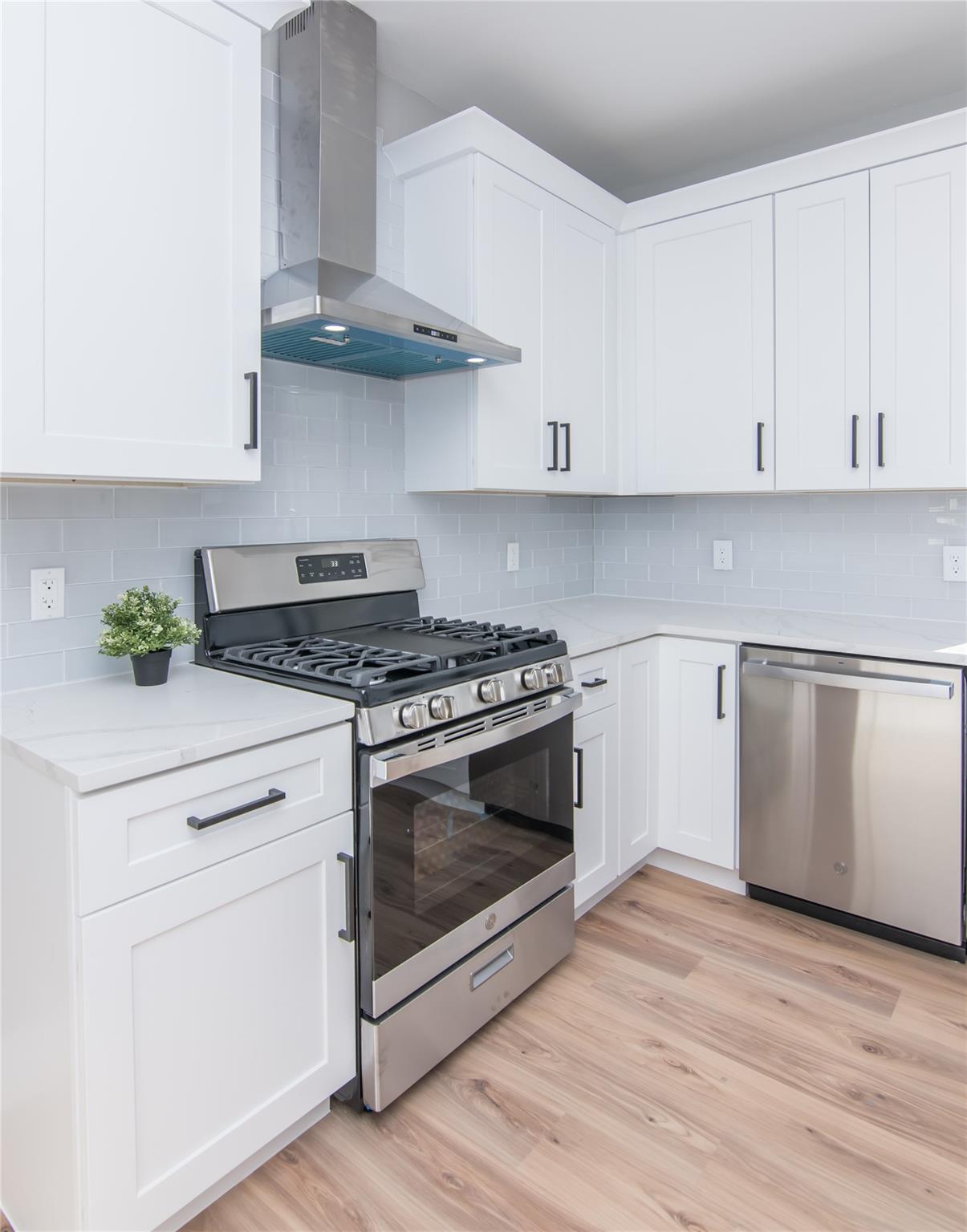 8006 Gault St # 2, Austin, TX 78757