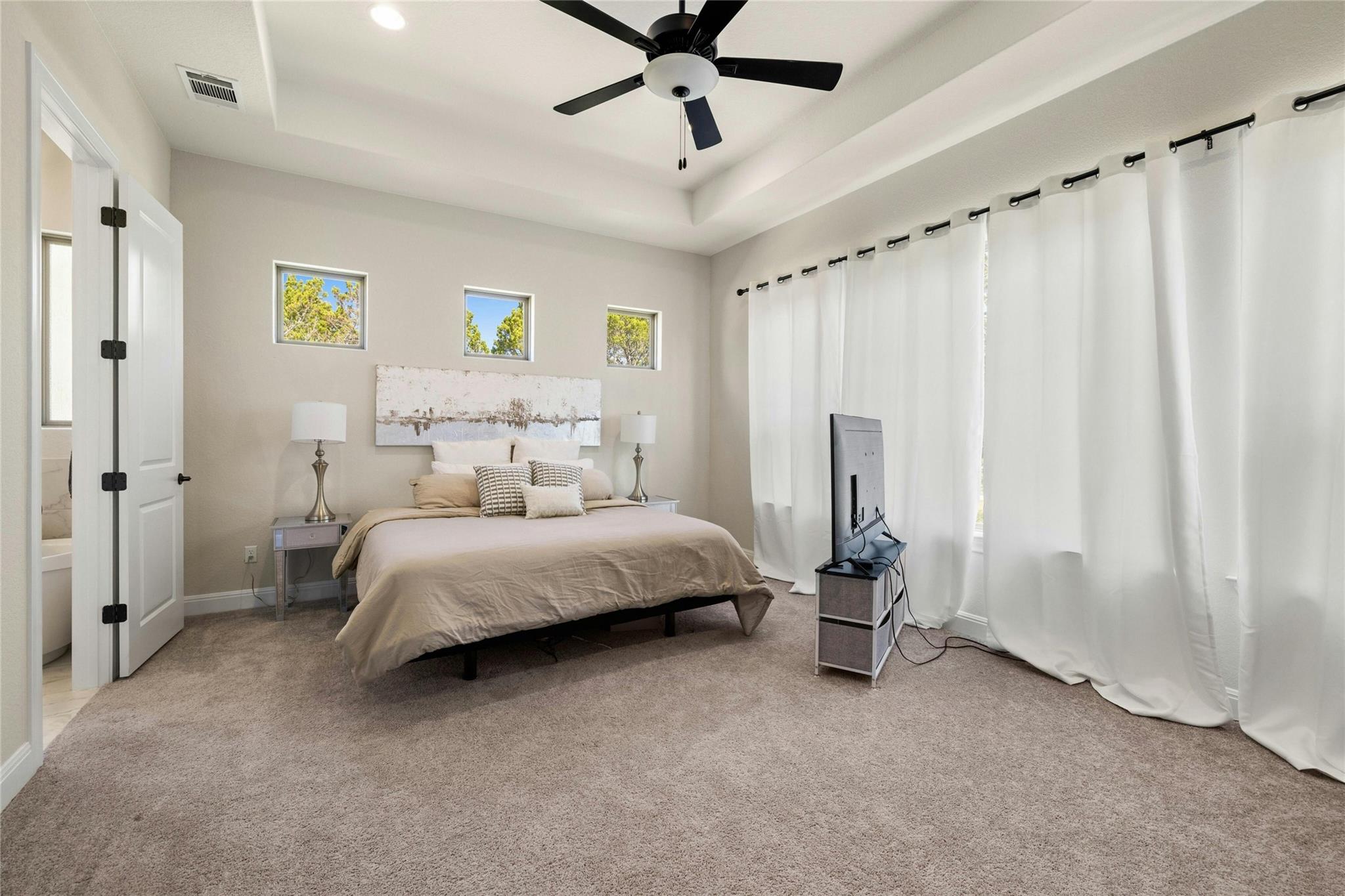 19612 Serenity Ln, Lago Vista, TX 78645