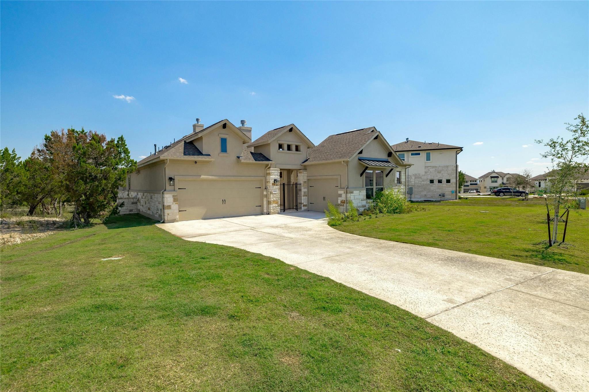 19612 Serenity Ln, Lago Vista, TX 78645