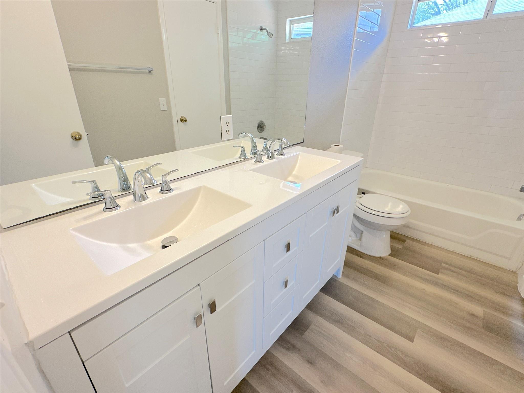 5205 Coppermead Ln, Austin, TX 78754