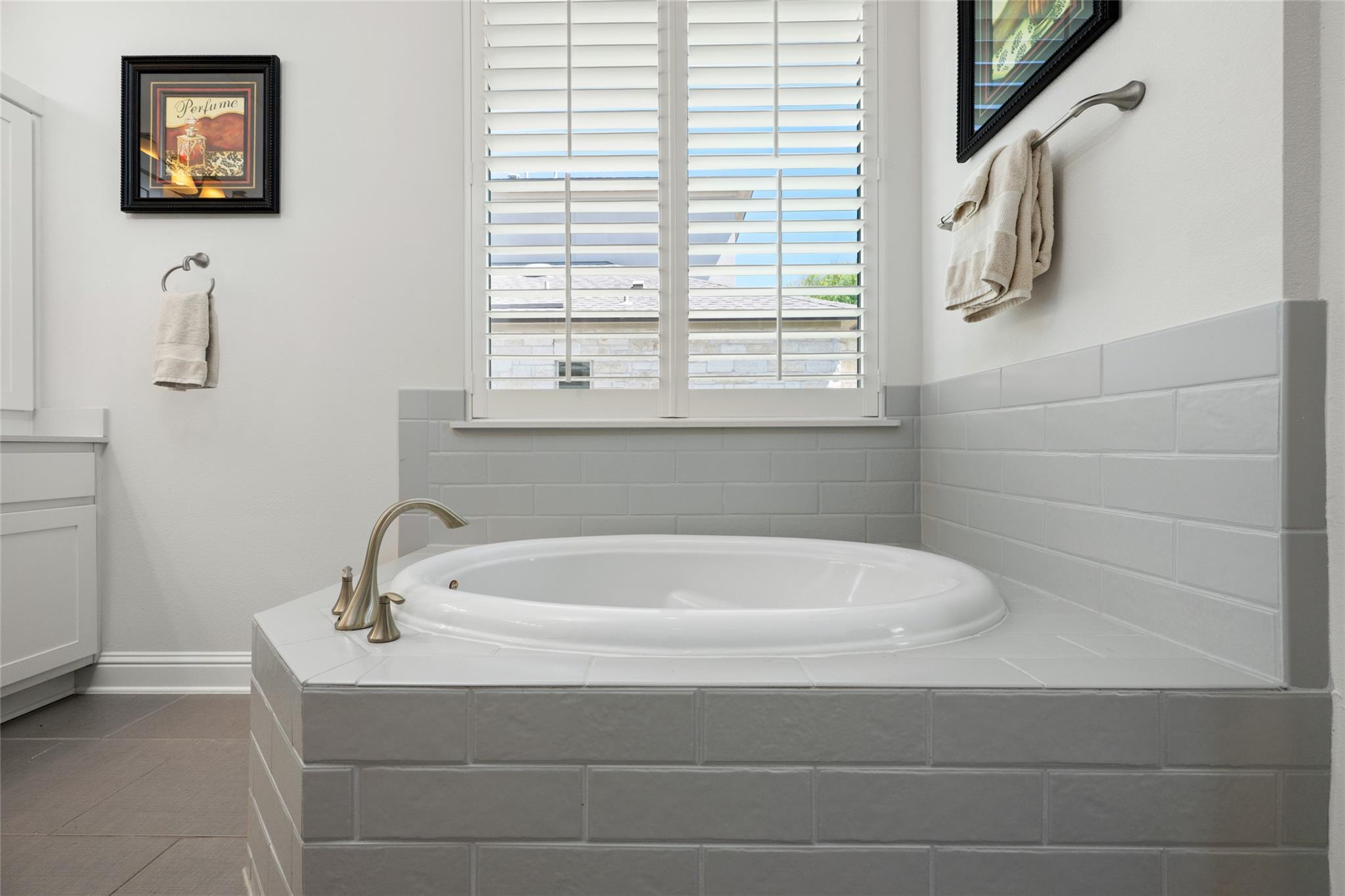 2308 Belen Dr, Leander, TX 78641