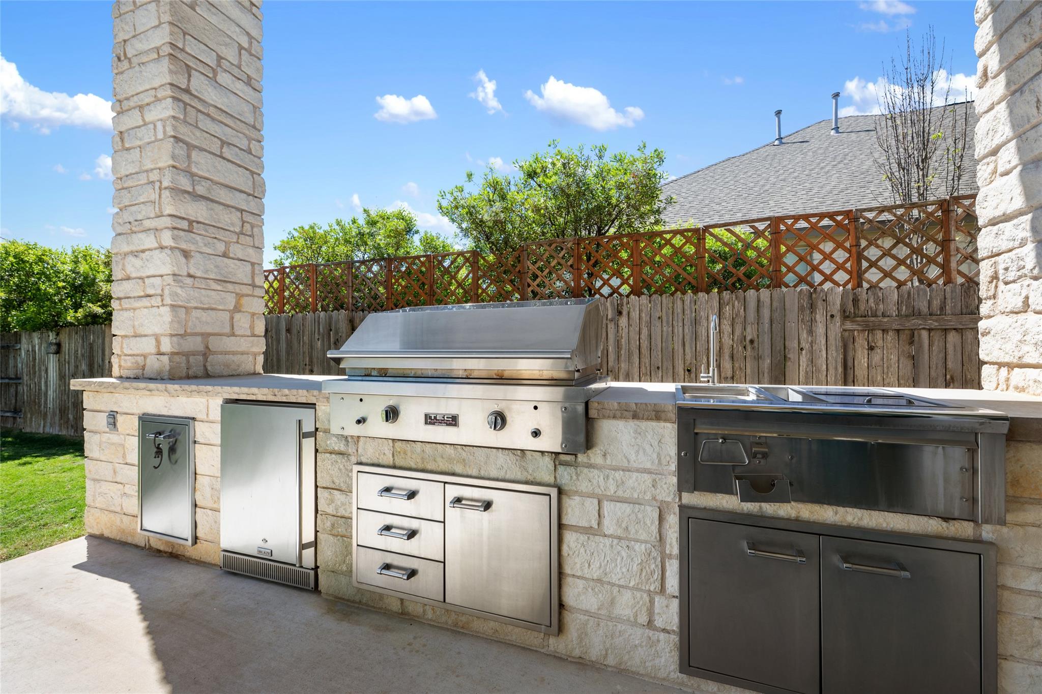 2308 Belen Dr, Leander, TX 78641