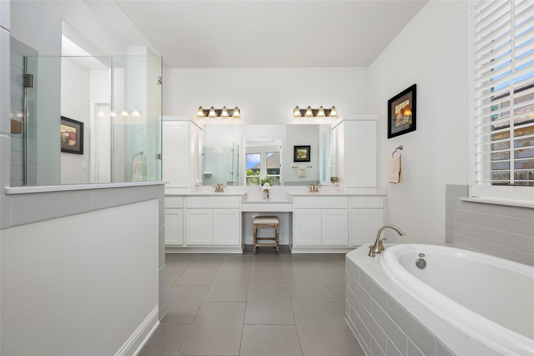 2308 Belen Dr, Leander, TX 78641