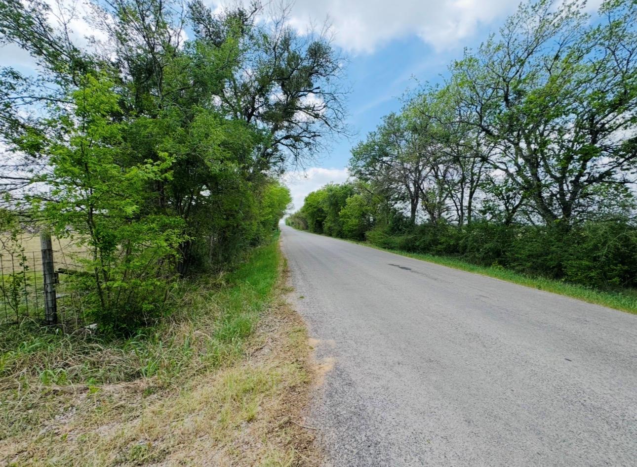 789 Upper Elgin River Rd, Elgin, TX 78621