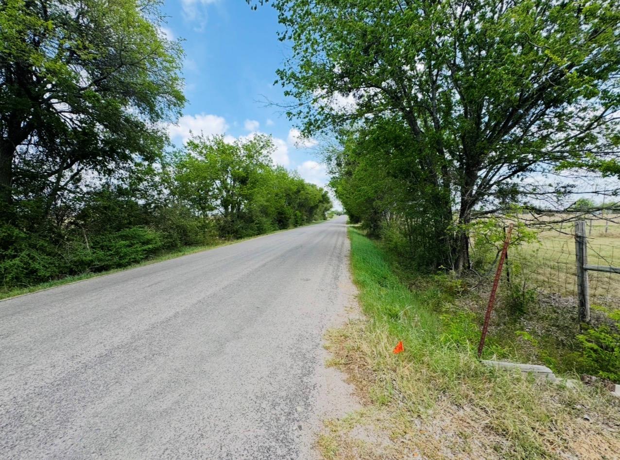 789 Upper Elgin River Rd, Elgin, TX 78621