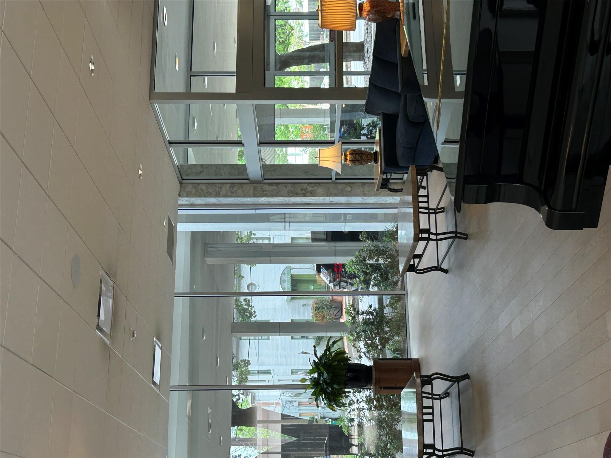 1801 Lavaca St # 11B, Austin, TX 78701