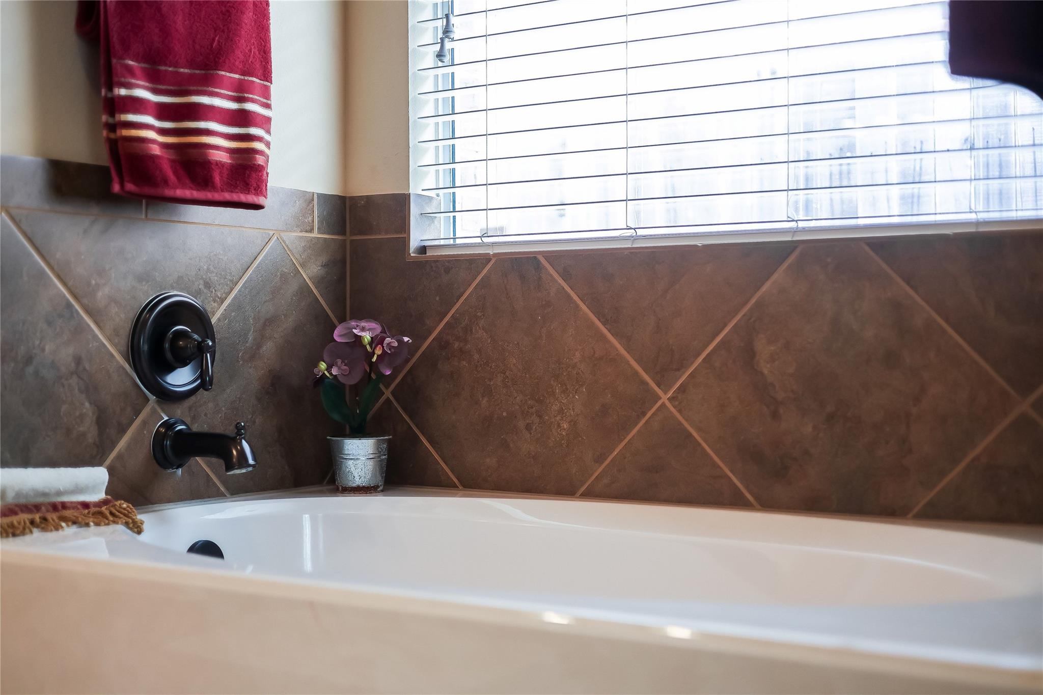 19501 Moorlynch Ave, Pflugerville, TX 78660