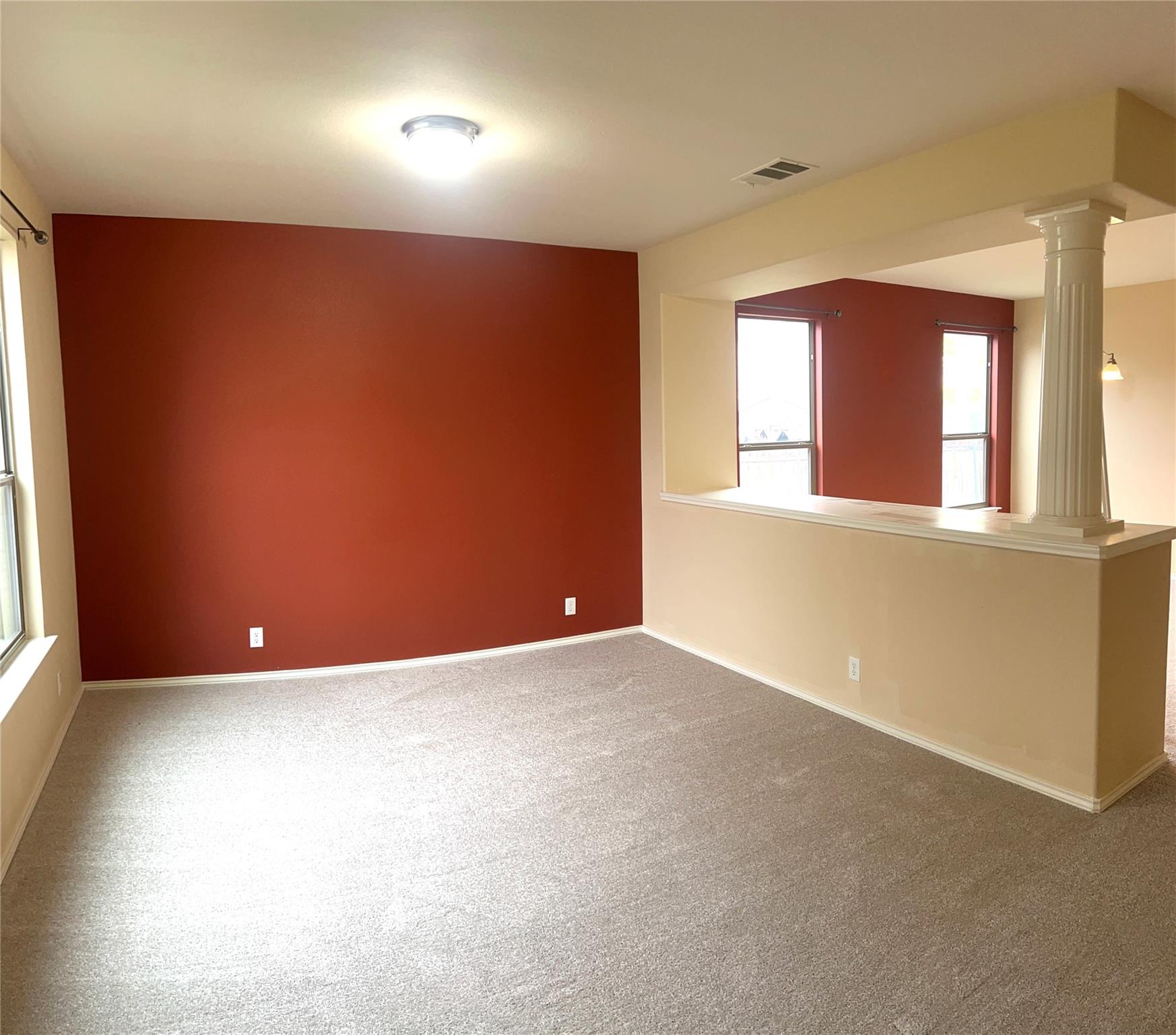 160 Mistletoe Ln, Kyle, TX 78640