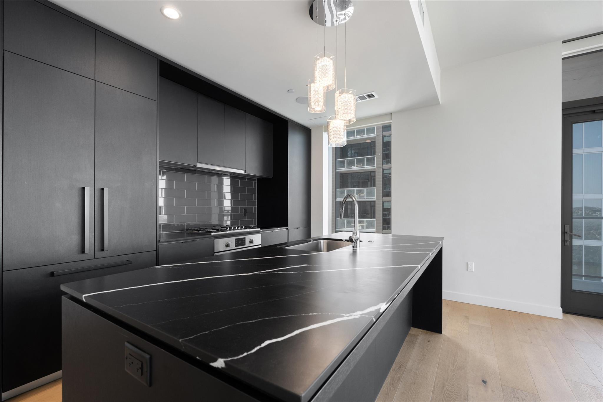 44 East Ave # 2307, Austin, TX 78701