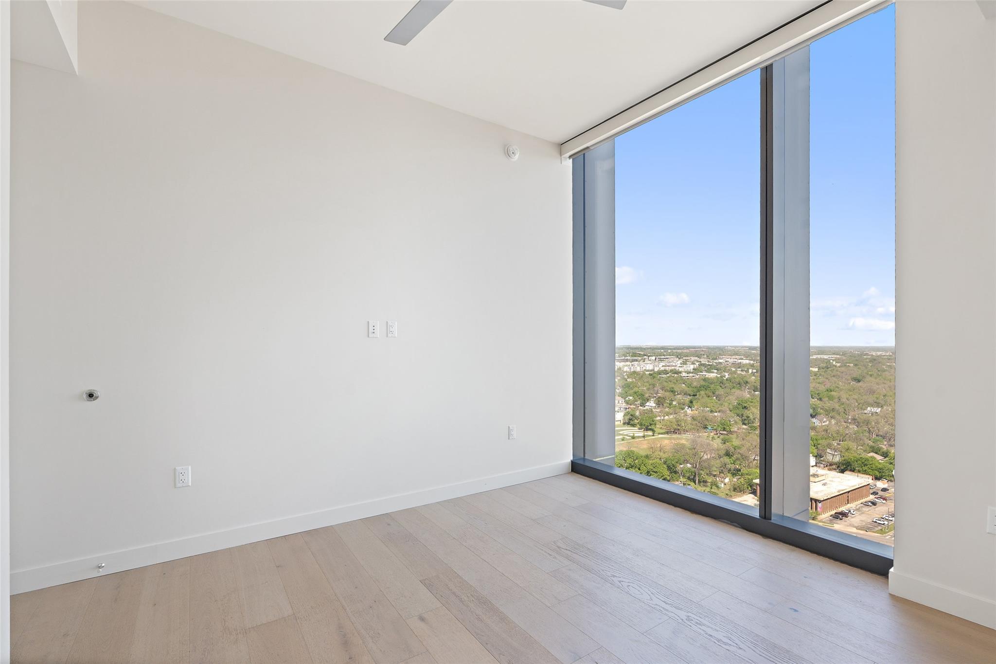 44 East Ave # 2307, Austin, TX 78701