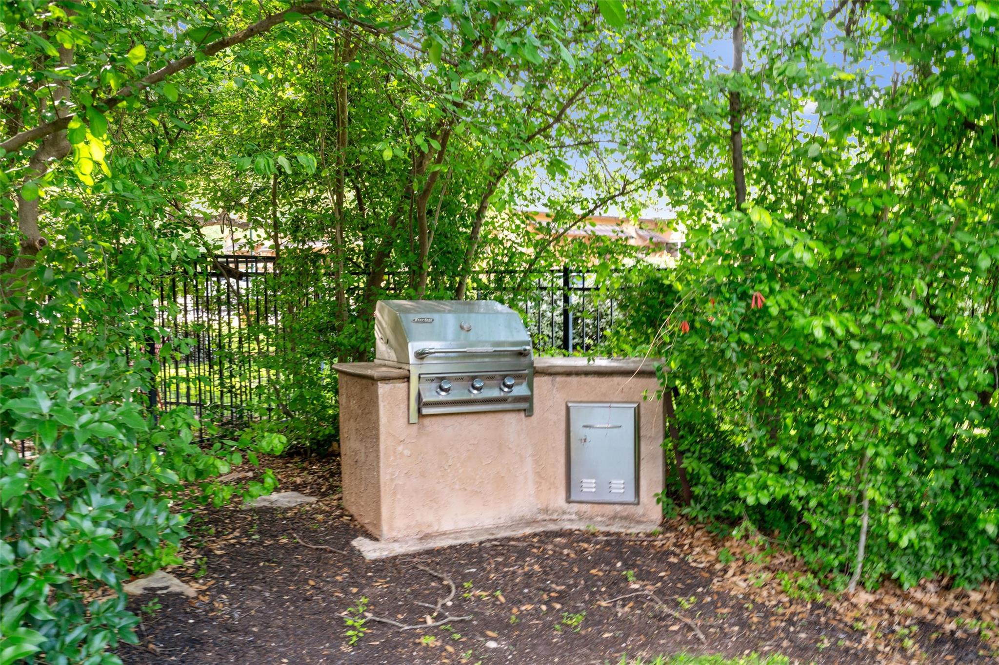 809 Boquilla Trl, Georgetown, TX 78633