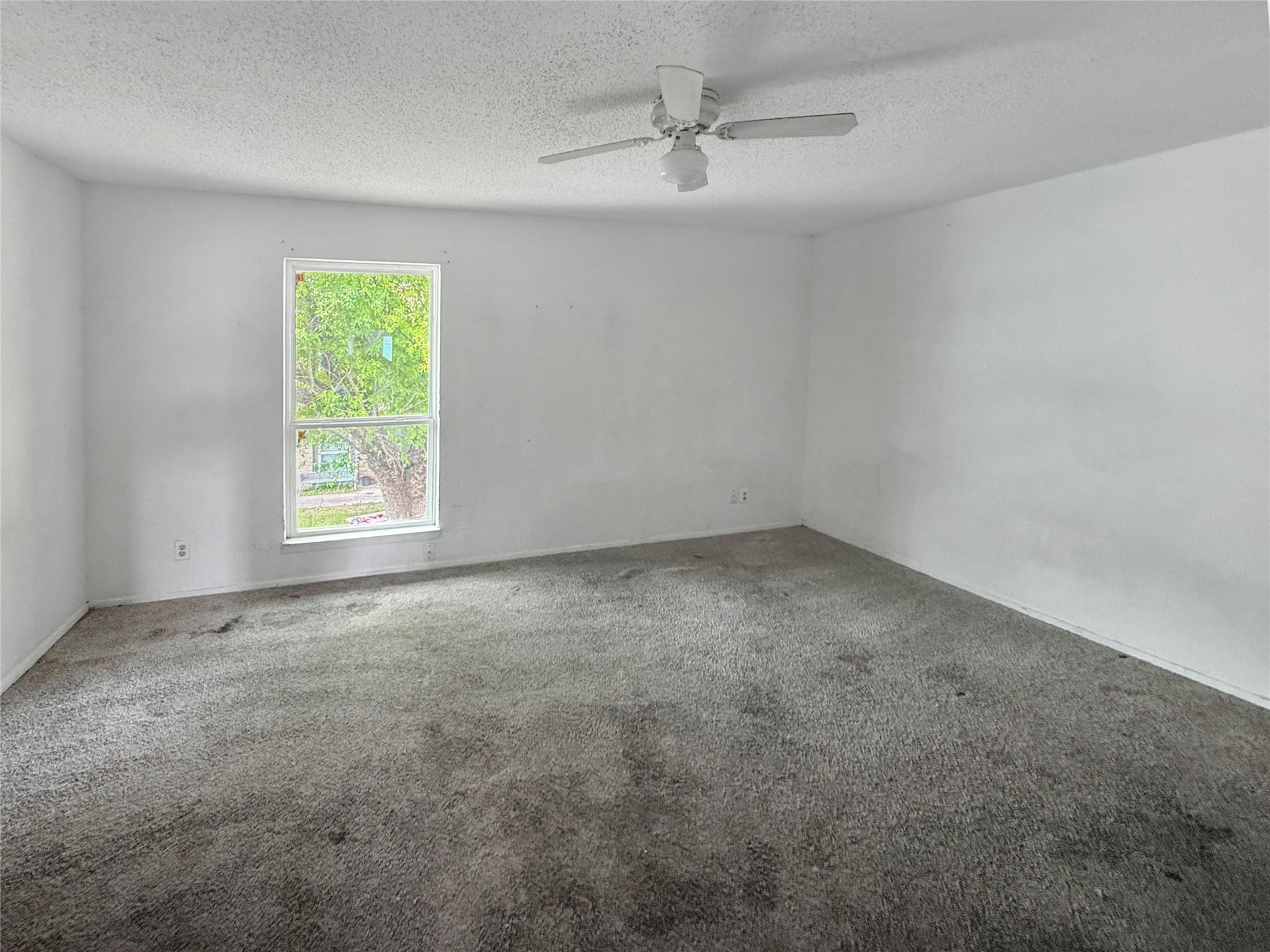 8611 Putnam Dr # 101, Austin, TX 78757