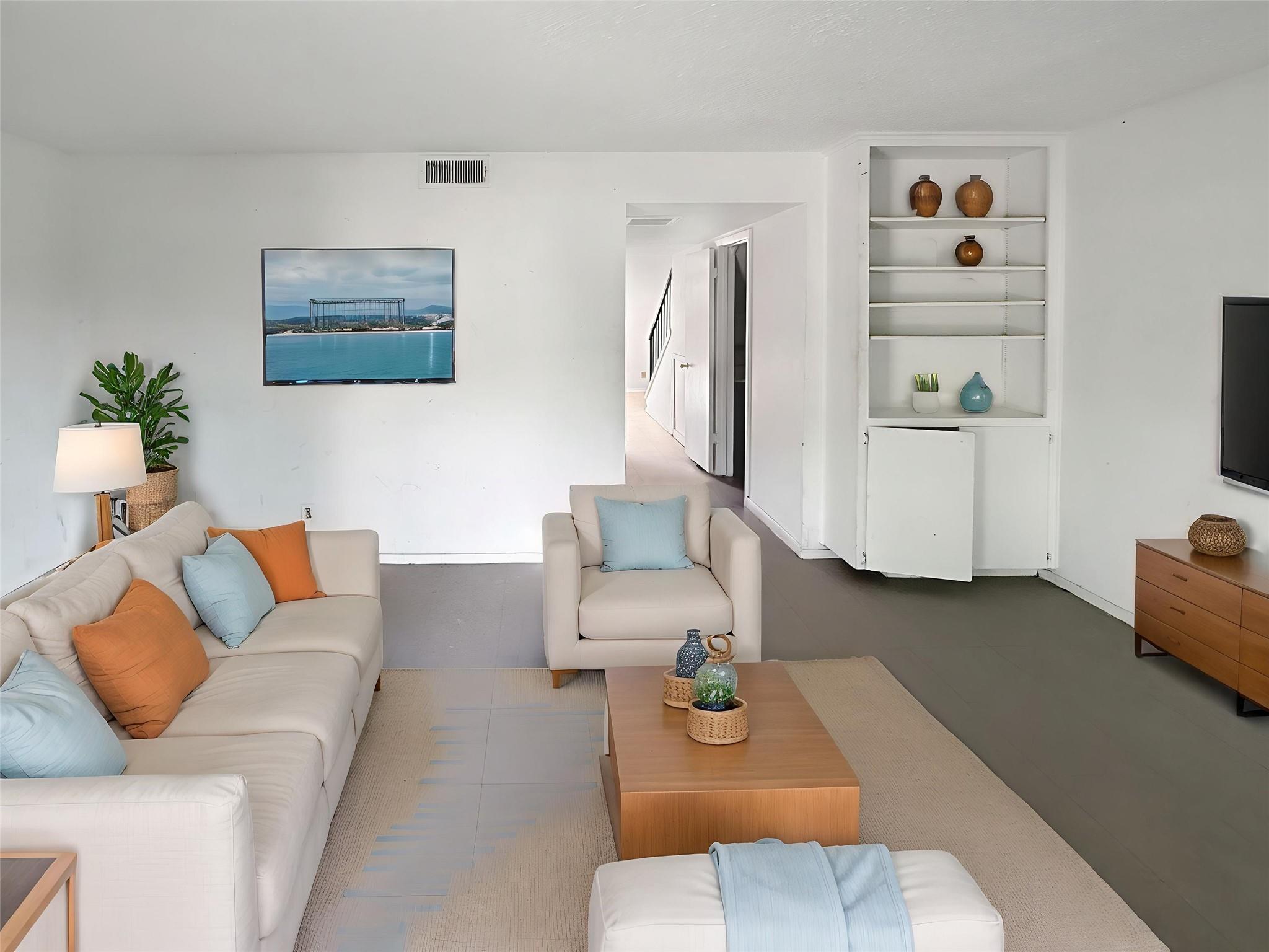 8611 Putnam Dr # 101, Austin, TX 78757