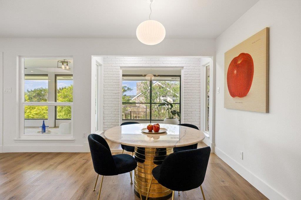 911 Electra, Lakeway, TX 78734