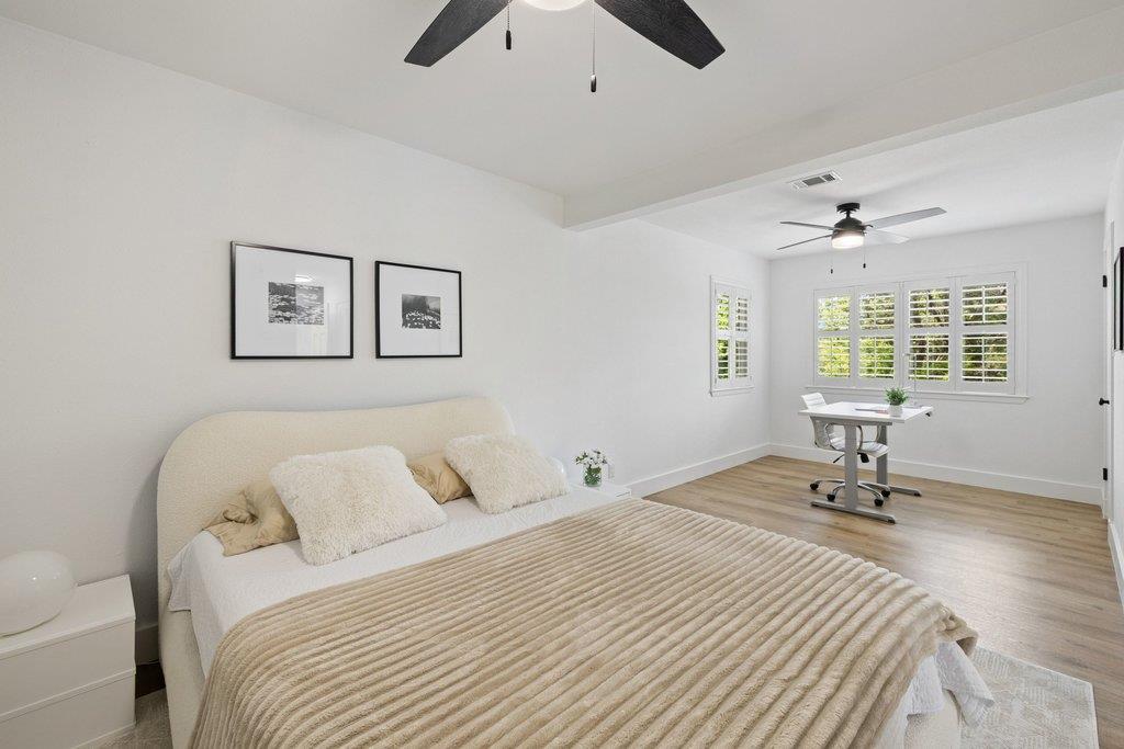 911 Electra, Lakeway, TX 78734