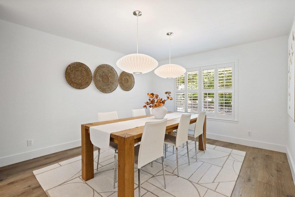 911 Electra, Lakeway, TX 78734