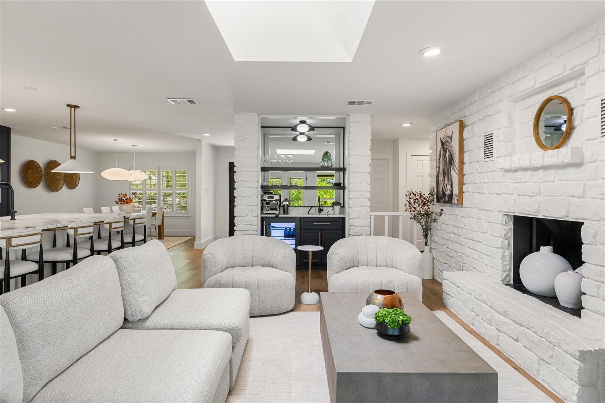 911 Electra, Lakeway, TX 78734