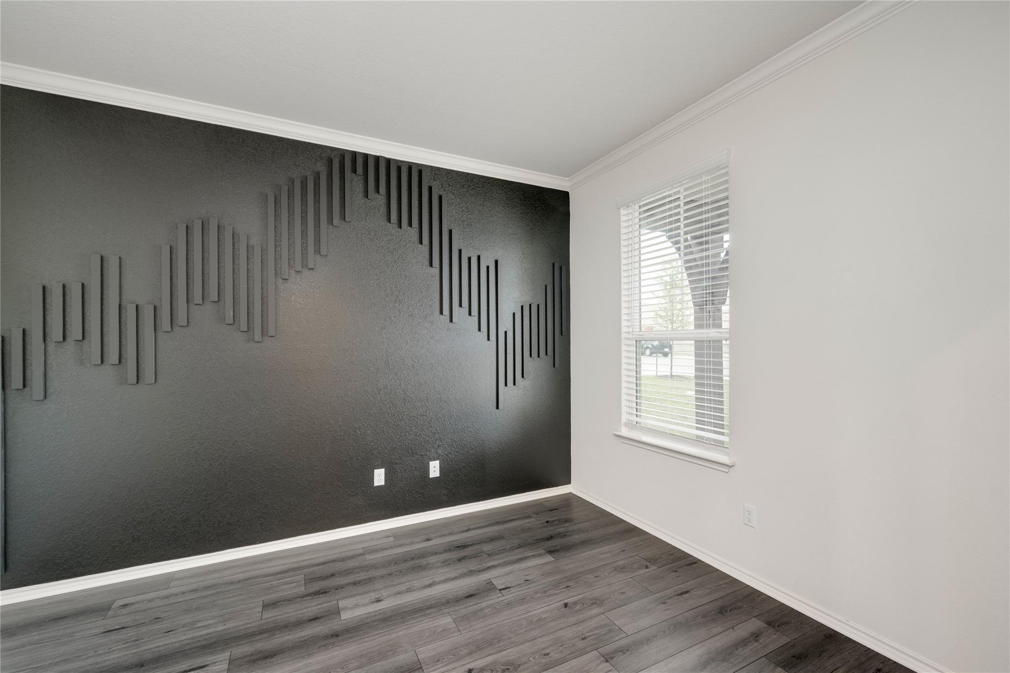 160 Sweetleaf Dr, Buda, TX 78610