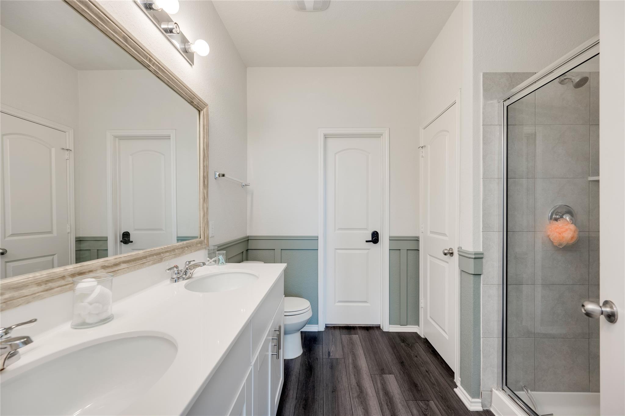 160 Sweetleaf Dr, Buda, TX 78610