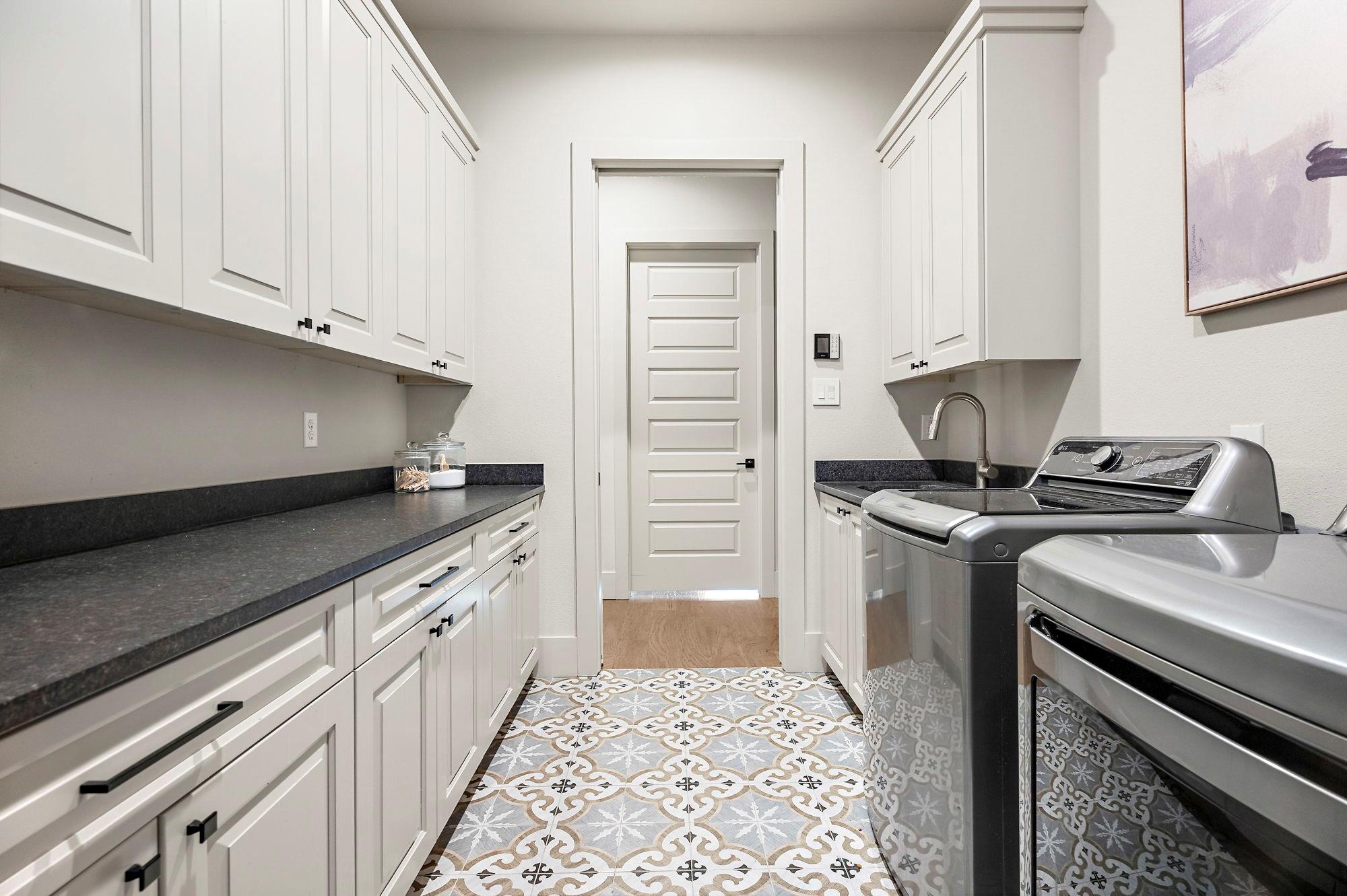 811 Wade Rd, New Braunfels, TX 78132