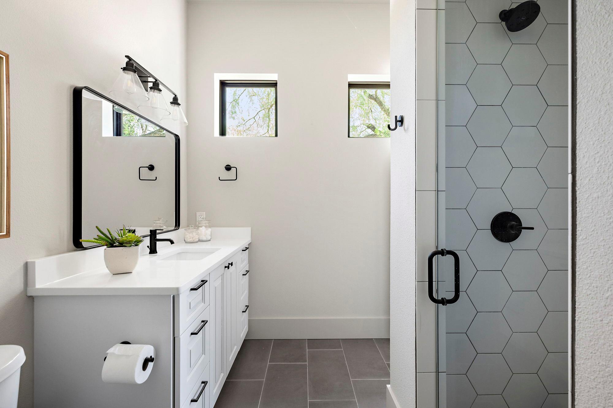 811 Wade Rd, New Braunfels, TX 78132