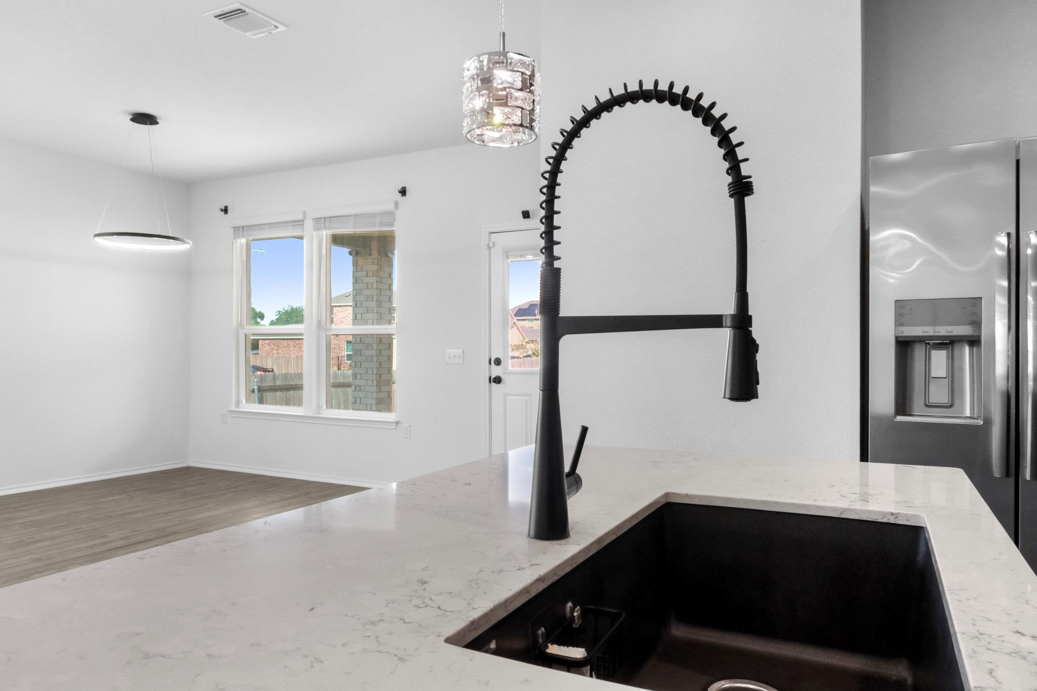 12500 Karasu Dr, Manor, TX 78653