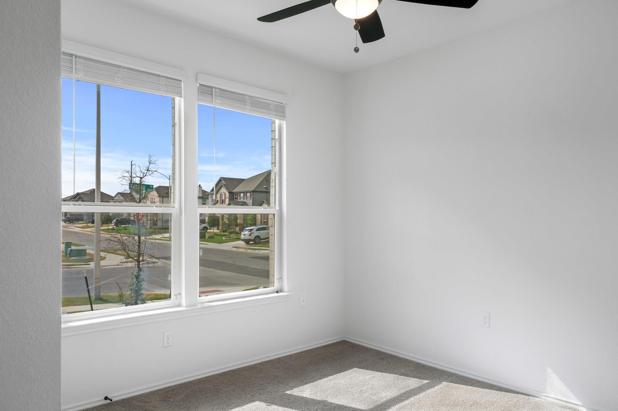 12500 Karasu Dr, Manor, TX 78653