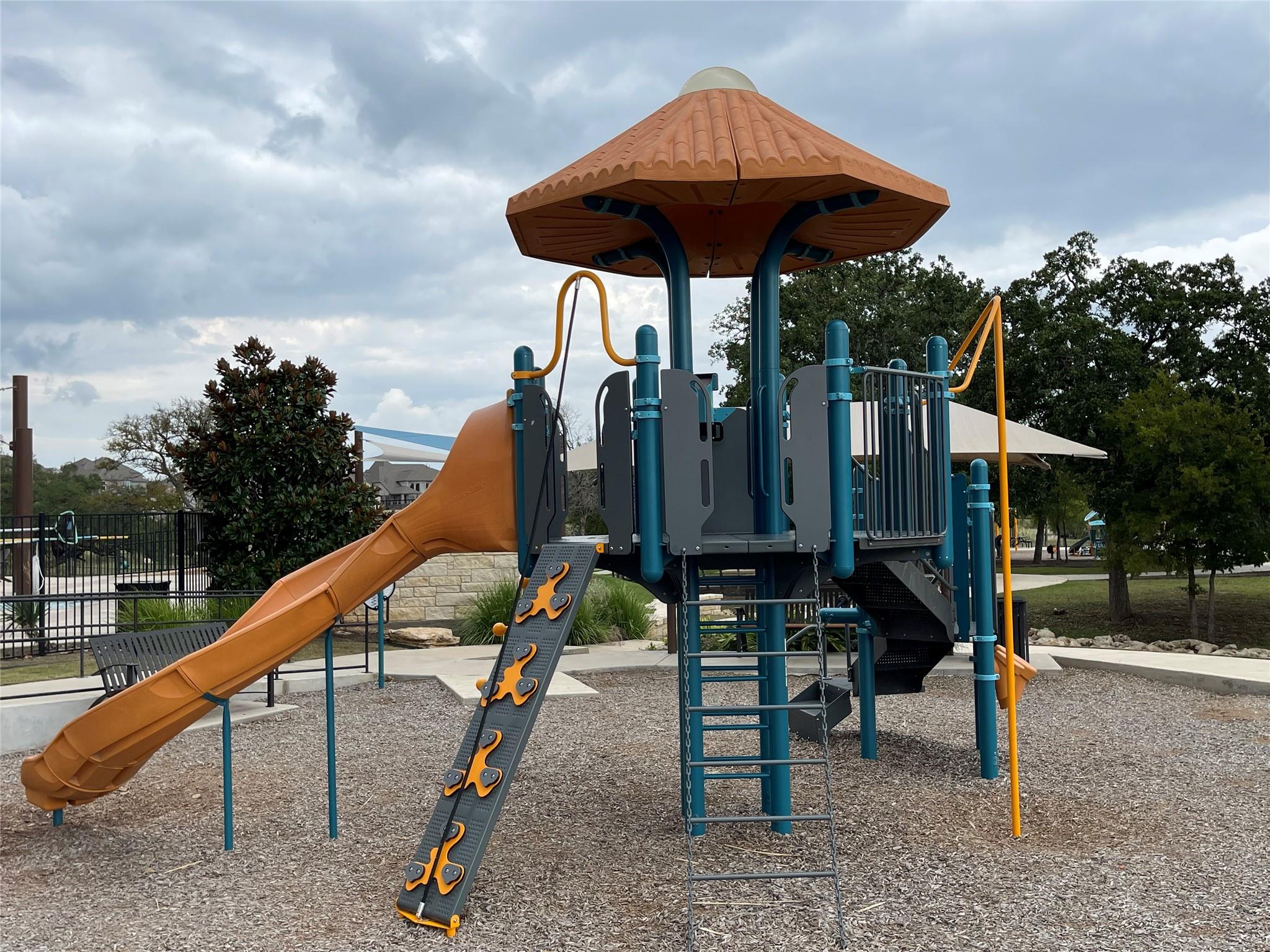 104 Creek Point Dr, Georgetown, TX 78628