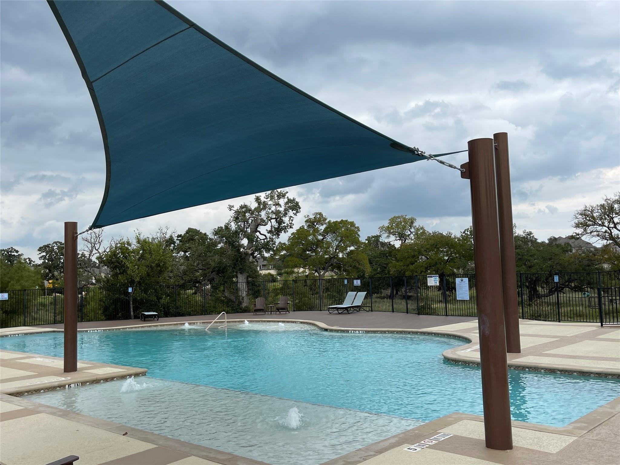 104 Creek Point Dr, Georgetown, TX 78628