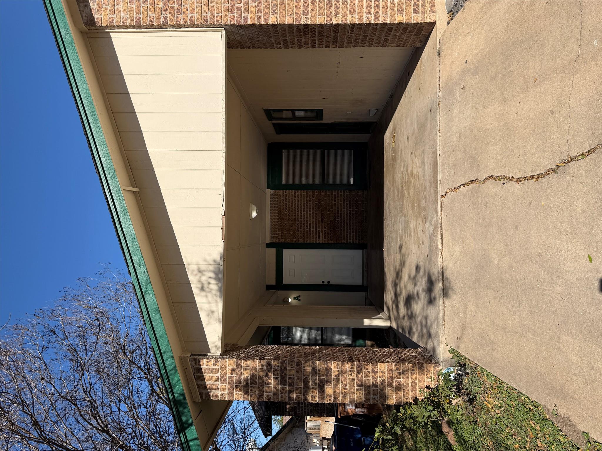 4702 Rocking Chair Rd, Austin, TX 78744