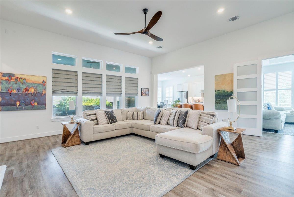 101 Christi Ct, Kyle, TX 78640