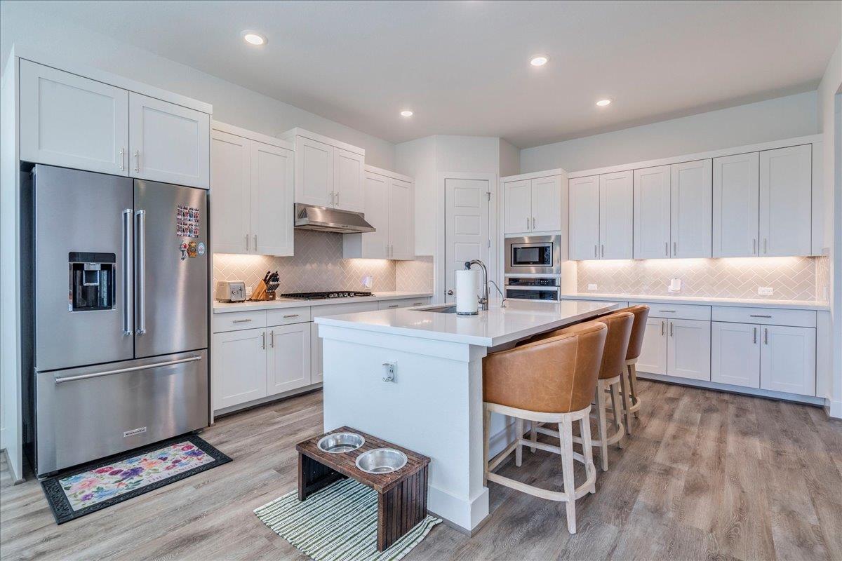 101 Christi Ct, Kyle, TX 78640