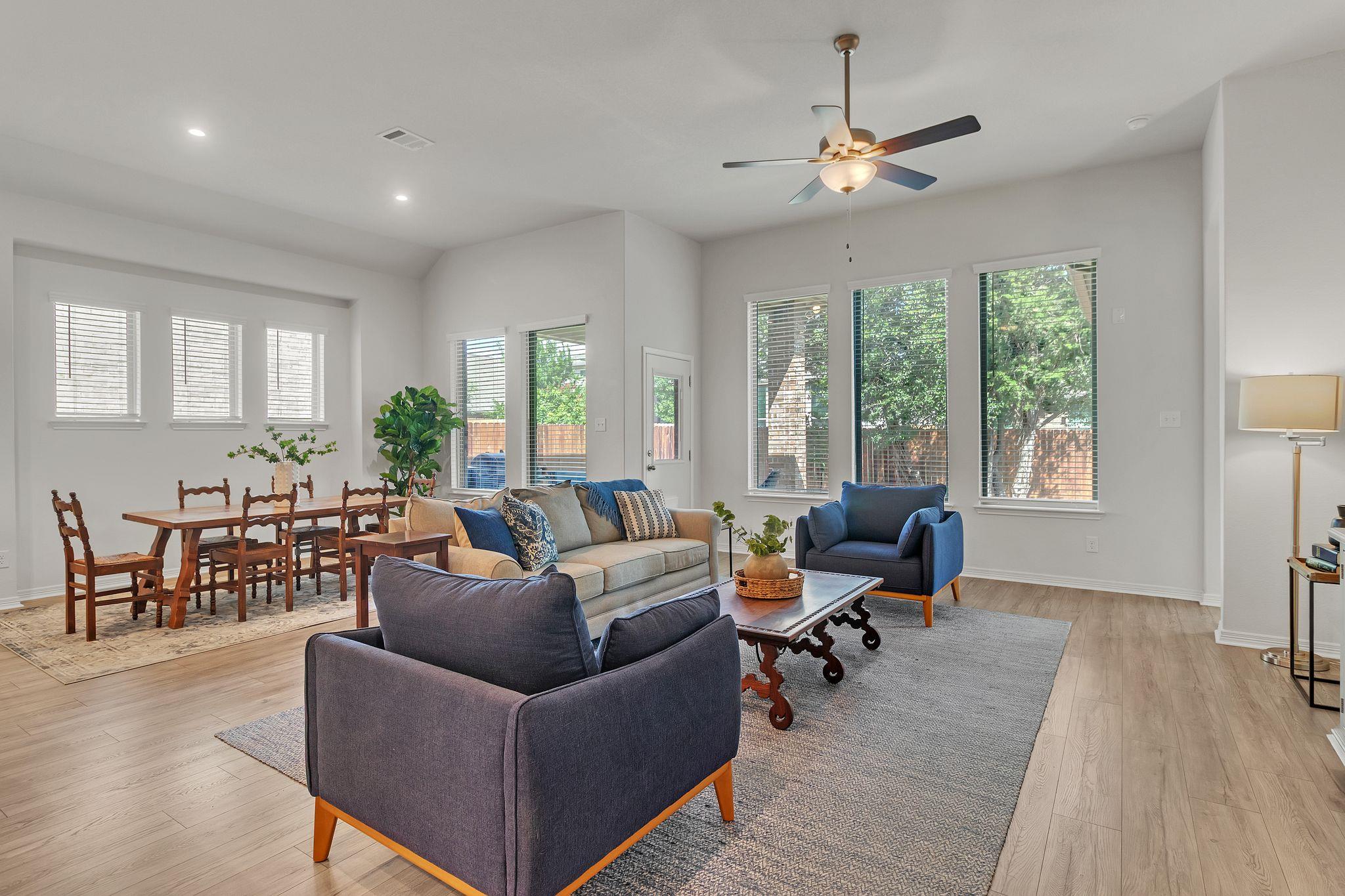 7901 Sunrise Ravine Pass, Lago Vista, TX 78645