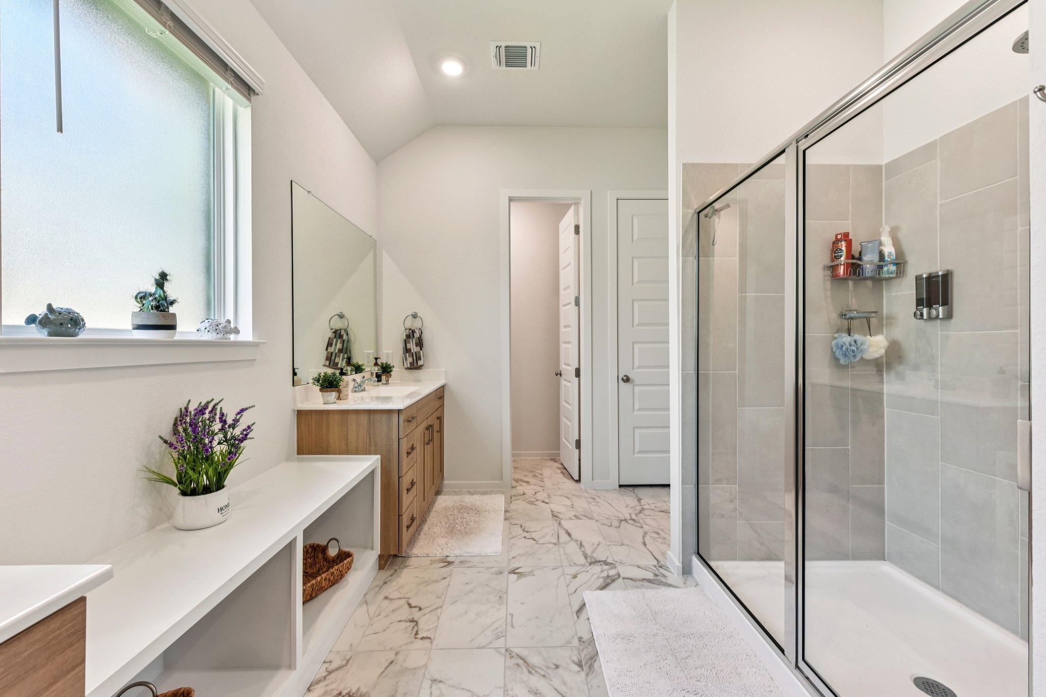 1000 Rollingwood Trl, Georgetown, TX 78633