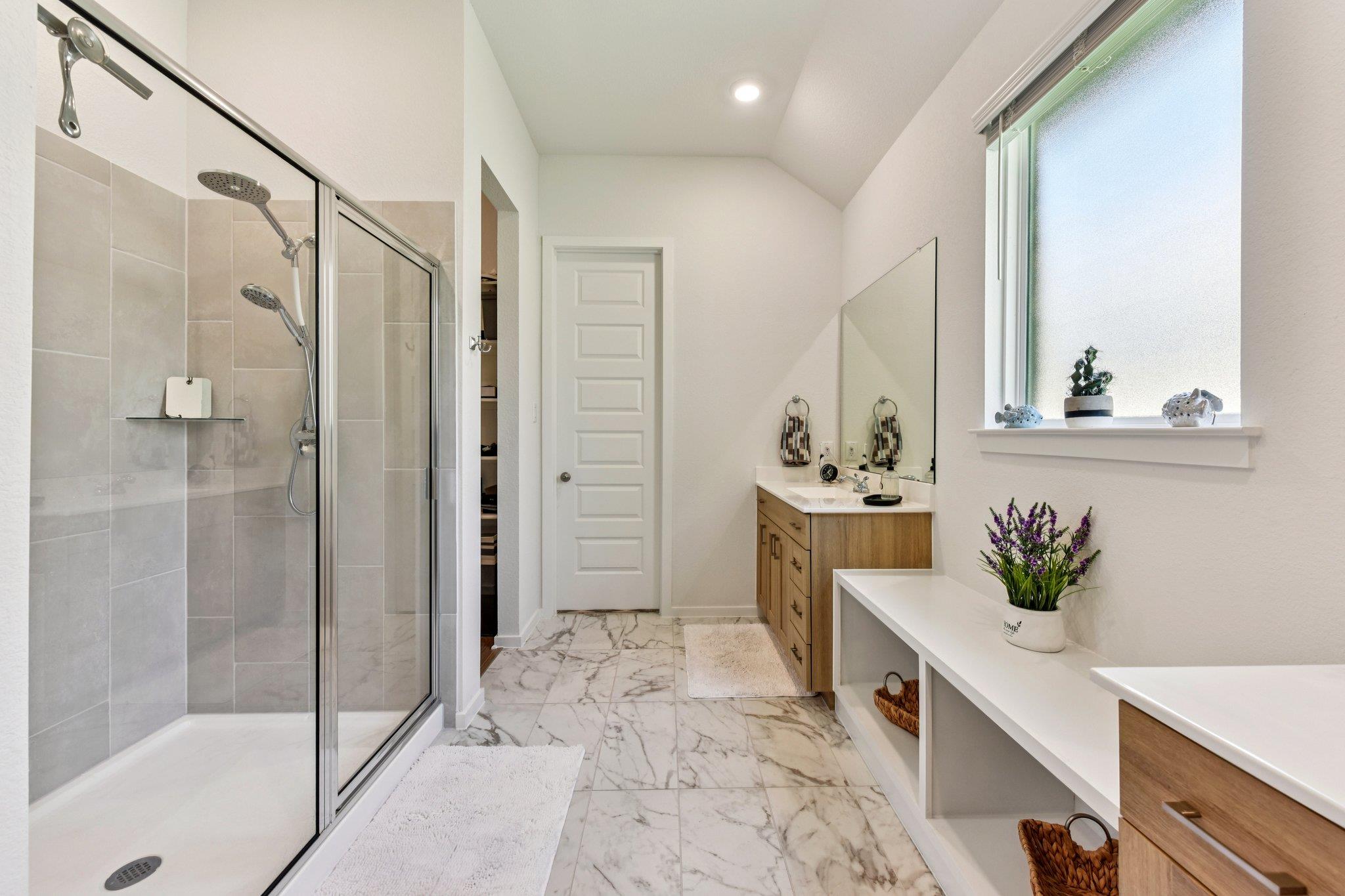 1000 Rollingwood Trl, Georgetown, TX 78633