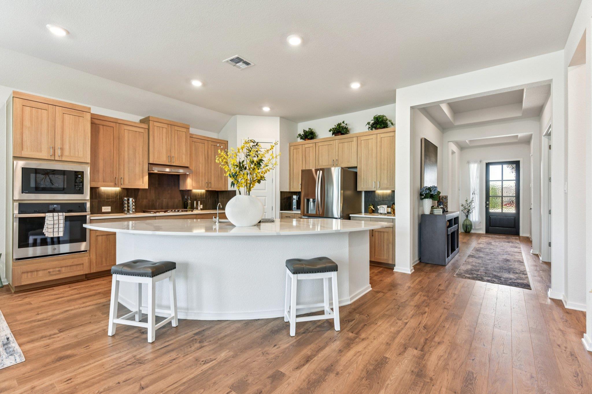 1000 Rollingwood Trl, Georgetown, TX 78633