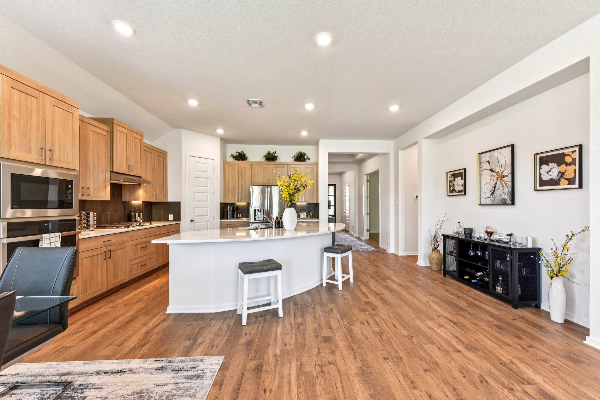 1000 Rollingwood Trl, Georgetown, TX 78633