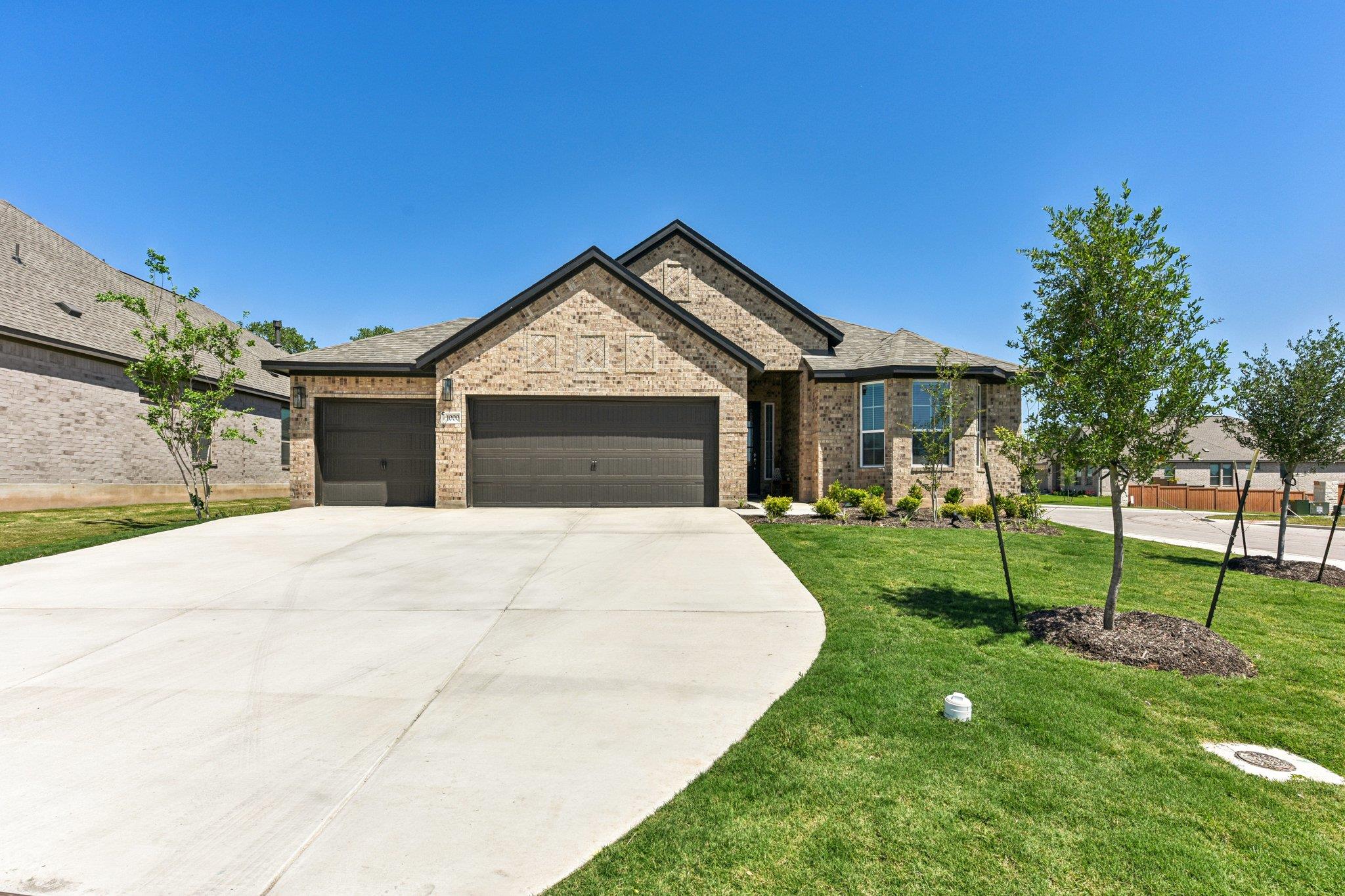 1000 Rollingwood Trl, Georgetown, TX 78633