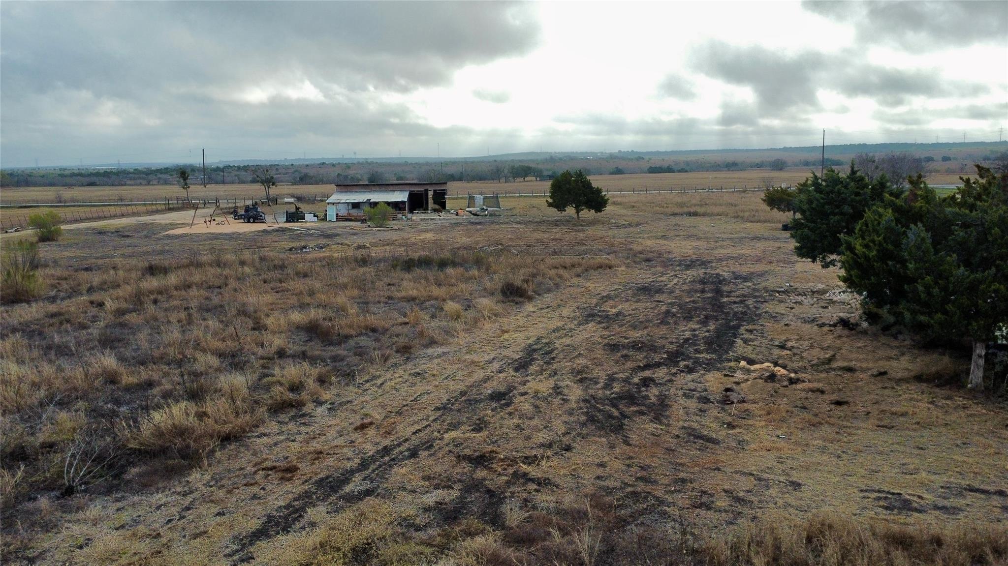 14024 Graef Rd, Creedmoor, TX 78610