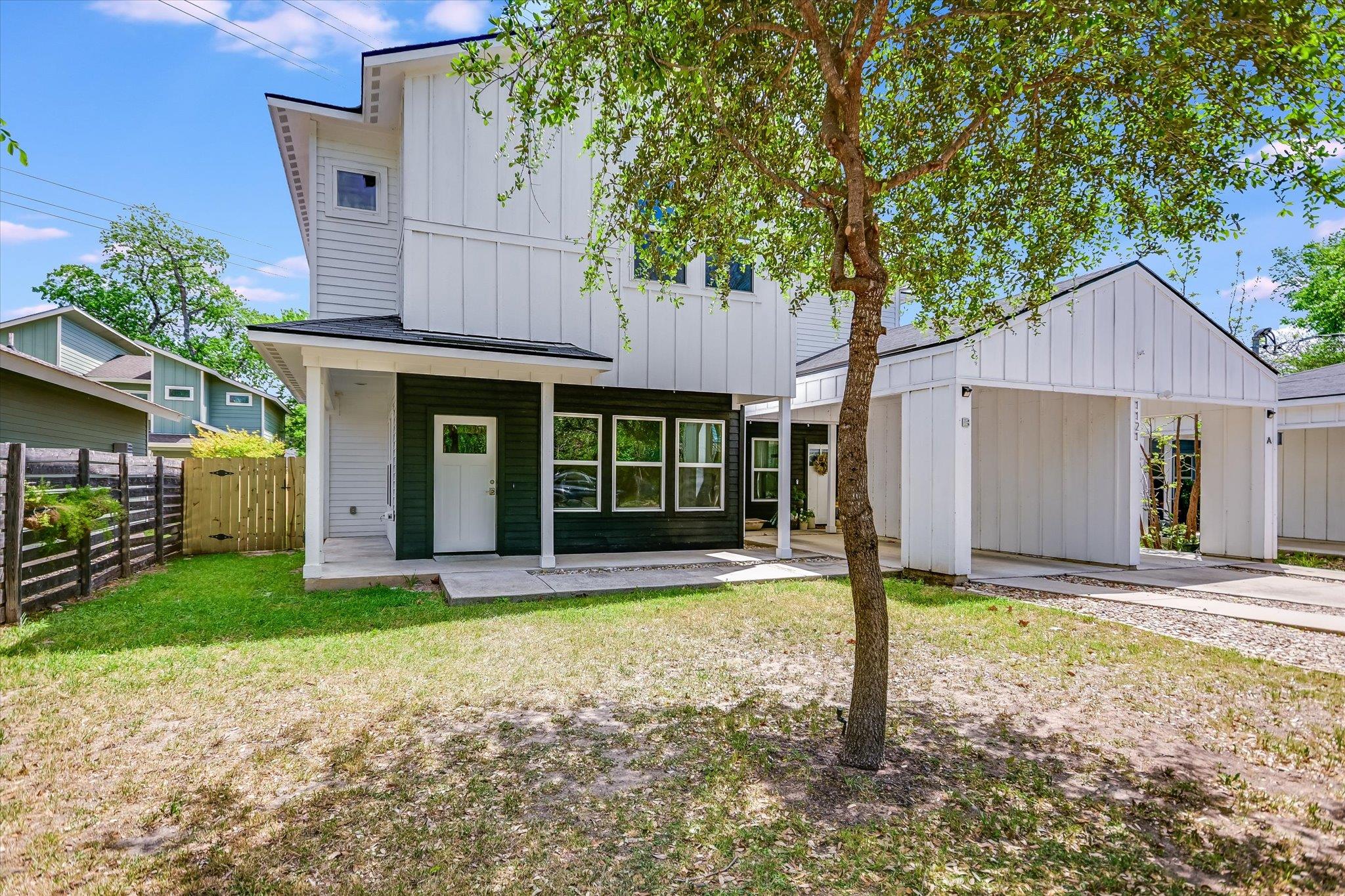 1121 Walton Ln # B, Austin, TX 78721