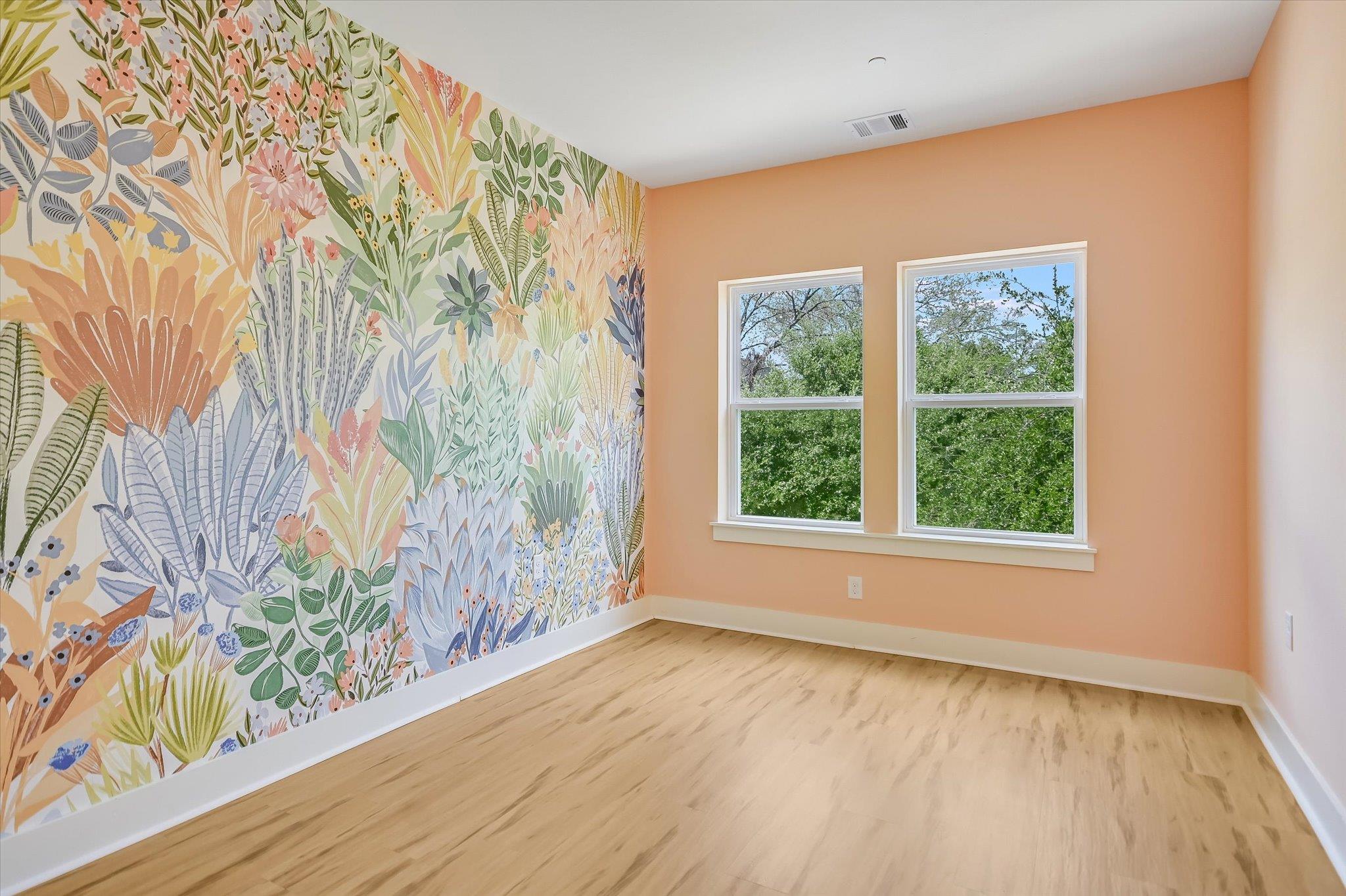 1121 Walton Ln # B, Austin, TX 78721