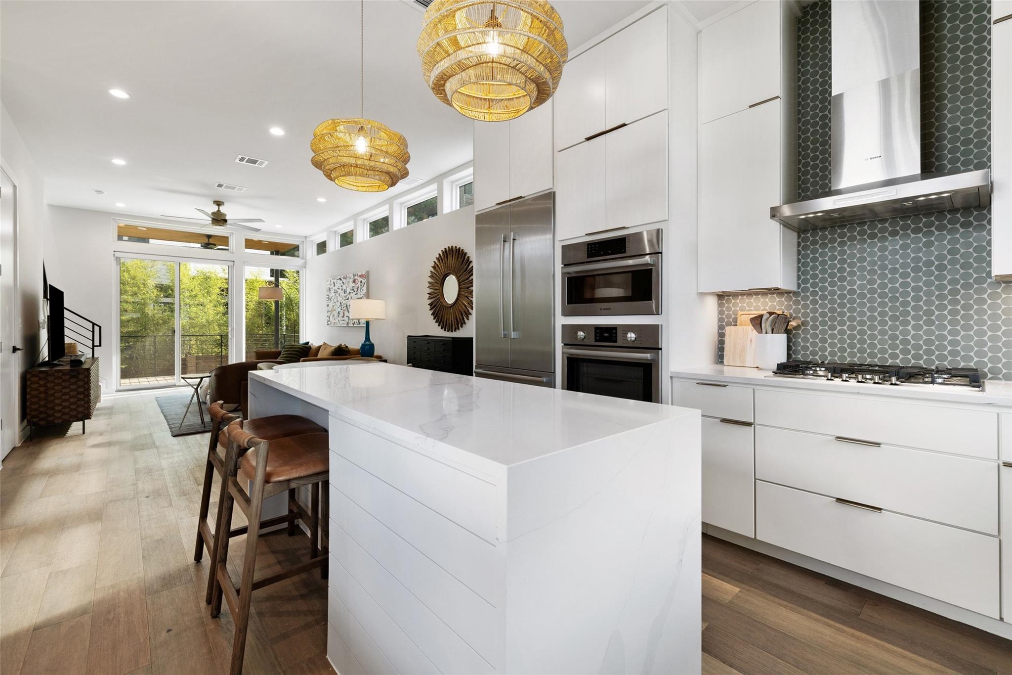 900 S 2nd St # 22, Austin, TX 78704