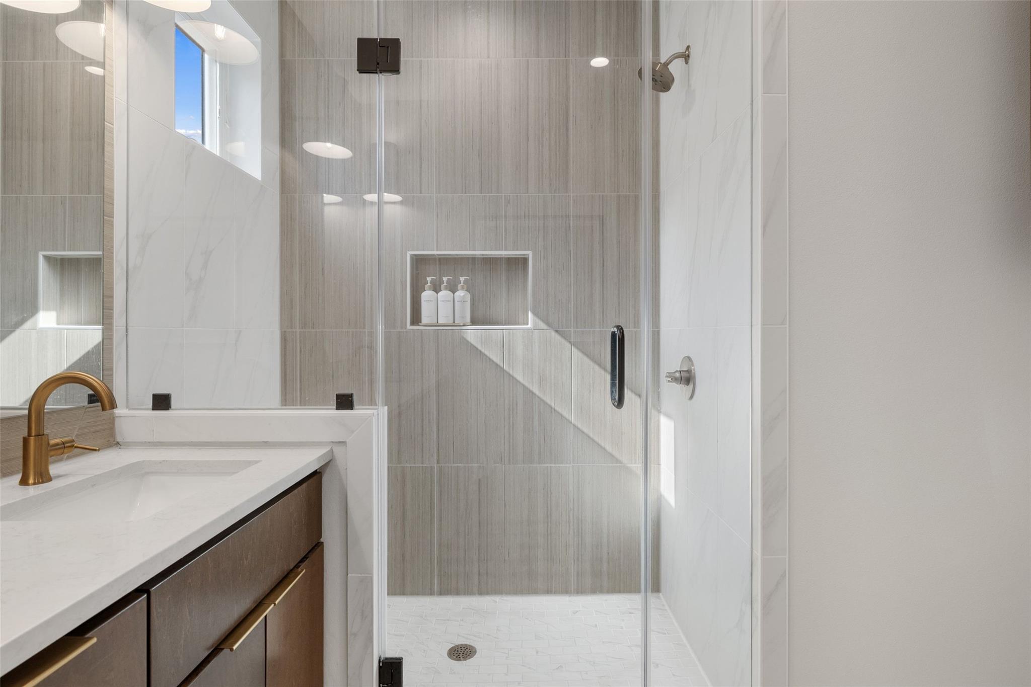 900 S 2nd St # 22, Austin, TX 78704