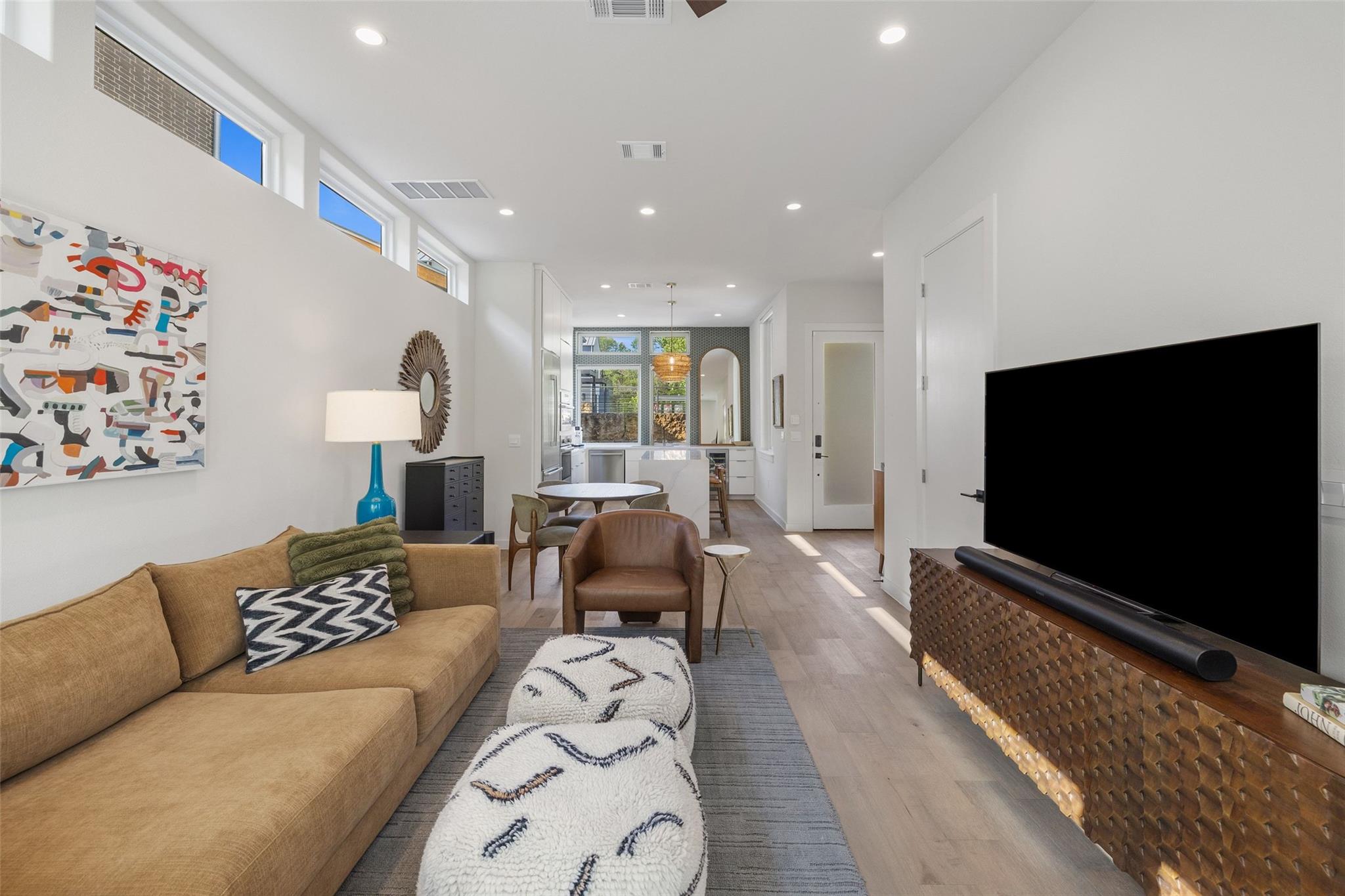 900 S 2nd St # 22, Austin, TX 78704